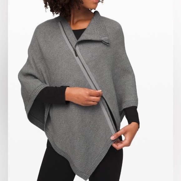 lululemon athletica Sweaters - Lululemon Merino Wool On the Go Poncho